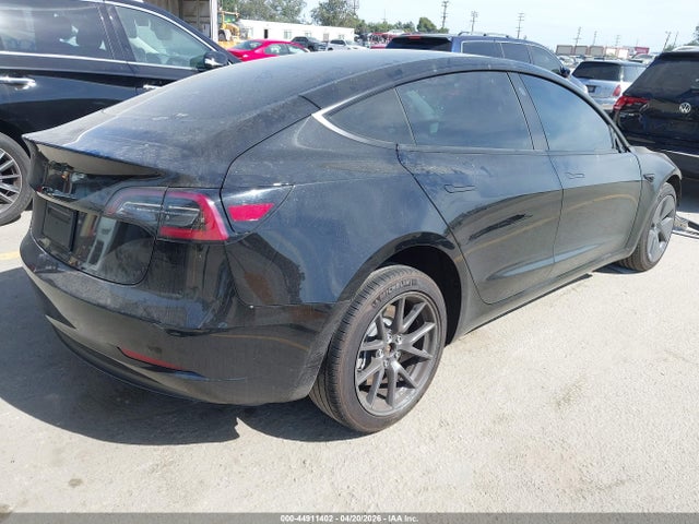 Tesla Model 3 Rear-wheel Drive 2023 5YJ3E1EAXPF484020 Image 4