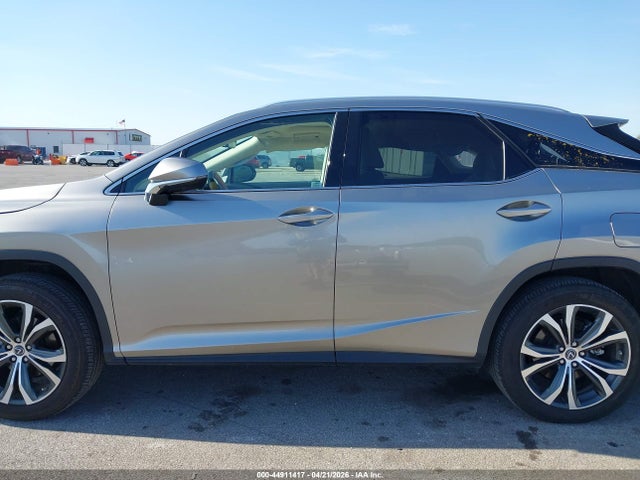 44911417 :رقم المزاد ، 2T2HZMDA7NC358532 vin ، 2022 Lexus Rx 350 مزاد بيع