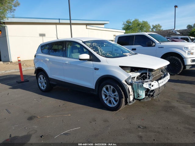 1FMCU0GD0KUB86527 Ford ESCAPE SE