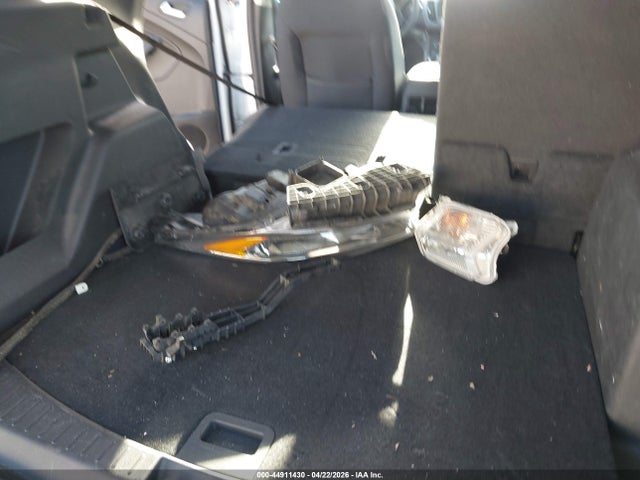 1FMCU0GD0KUB86527 Ford ESCAPE SE