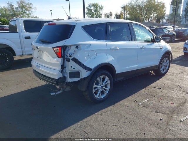 1FMCU0GD0KUB86527 Ford ESCAPE SE