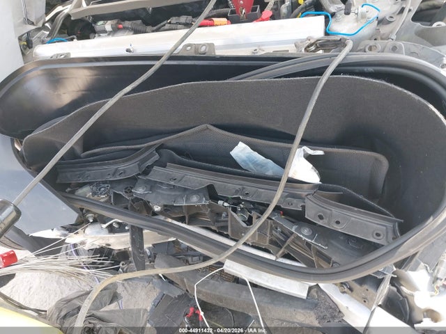 2025 Tesla Model S Plaid მანქანა იყიდება აუქციონზე, vin: 5YJSA1E69SF547216, აუქციონის ნომერი: 44911432