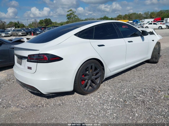 2025 Tesla Model S Plaid მანქანა იყიდება აუქციონზე, vin: 5YJSA1E69SF547216, აუქციონის ნომერი: 44911432