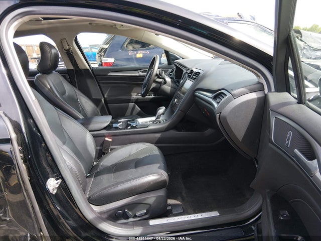 Ford Fusion Titanium 2016 3FA6P0K96GR124632 Image 5