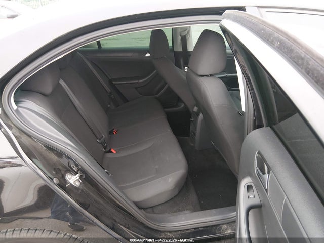 44911461 :رقم المزاد ، 3VW267AJ8GM216822 vin ، 2016 Volkswagen Jetta 1.4t S مزاد بيع