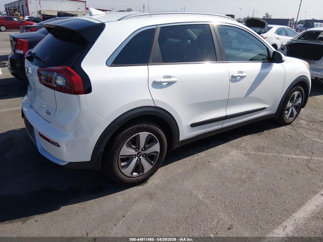 44911465 :رقم المزاد ، KNDCC3LC3H5055617 vin ، 2017 Kia Niro Ex مزاد بيع