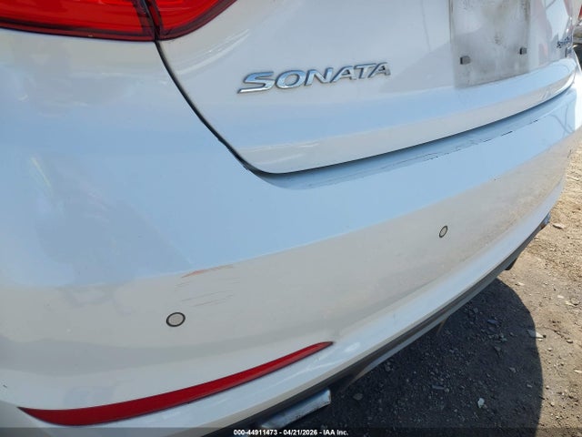 44911473 :رقم المزاد ، 5NPE34AB5FH153988 vin ، 2015 Hyundai Sonata Limited 2.0t مزاد بيع