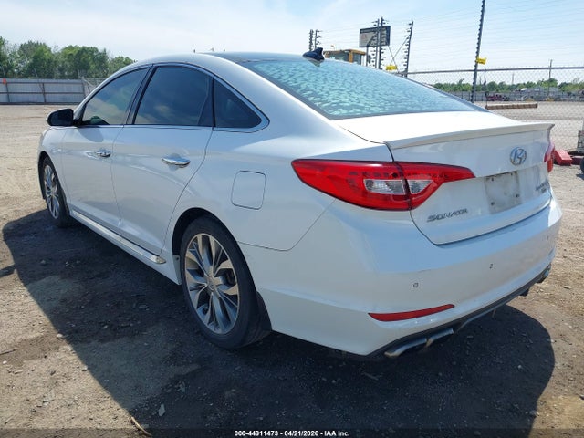 44911473 :رقم المزاد ، 5NPE34AB5FH153988 vin ، 2015 Hyundai Sonata Limited 2.0t مزاد بيع