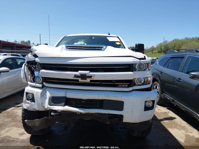 44911484 :رقم المزاد ، 1GC1KVEY8JF246416 vin ، 2018 Chevrolet Silverado 2500hd Lt مزاد بيع