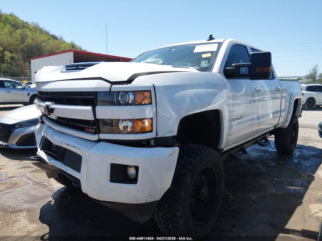44911484 :رقم المزاد ، 1GC1KVEY8JF246416 vin ، 2018 Chevrolet Silverado 2500hd Lt مزاد بيع
