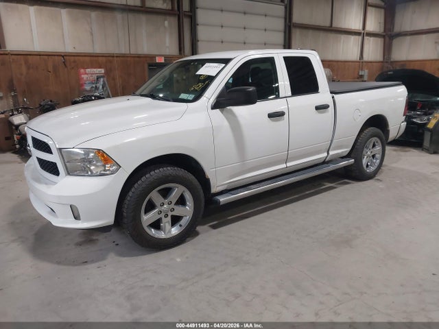 44911493 :رقم المزاد ، 1C6RR7FT0HS502635 vin ، 2017 Ram 1500 Express  4x4 6'4 Box مزاد بيع