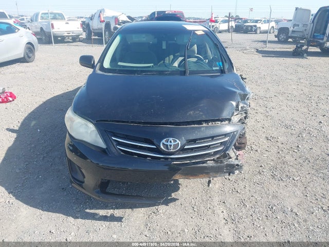 2013 Toyota Corolla Le მანქანა იყიდება აუქციონზე, vin: 5YFBU4EE8DP123677, აუქციონის ნომერი: 44911505