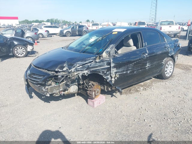 2013 Toyota Corolla Le მანქანა იყიდება აუქციონზე, vin: 5YFBU4EE8DP123677, აუქციონის ნომერი: 44911505