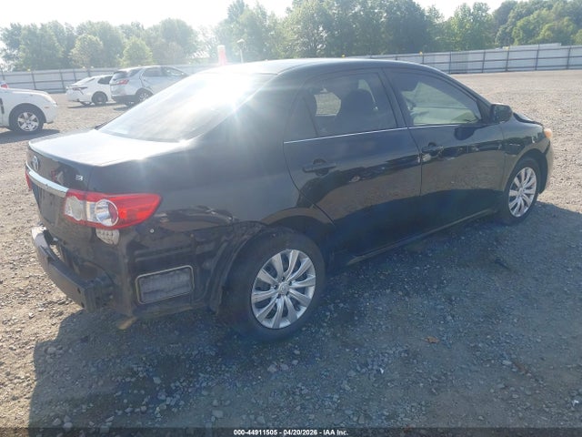 2013 Toyota Corolla Le მანქანა იყიდება აუქციონზე, vin: 5YFBU4EE8DP123677, აუქციონის ნომერი: 44911505