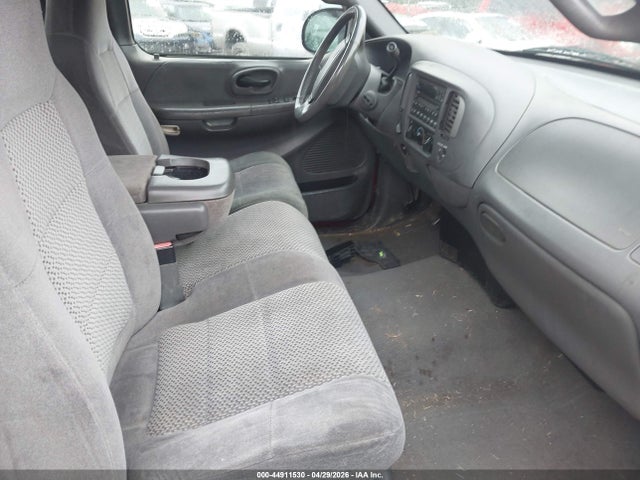 2002 Ford F-150 Xl/xlt მანქანა იყიდება აუქციონზე, vin: 1FTRF18L52NA63479, აუქციონის ნომერი: 44911530