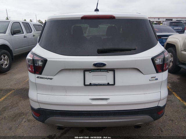 2017 Ford Escape Se მანქანა იყიდება აუქციონზე, vin: 1FMCU9GD8HUD53536, აუქციონის ნომერი: 44911540