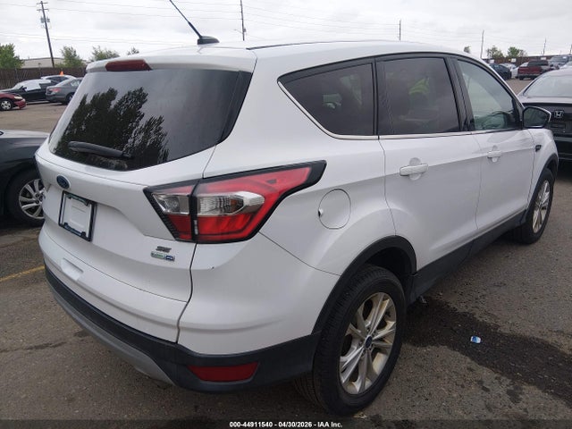 2017 Ford Escape Se მანქანა იყიდება აუქციონზე, vin: 1FMCU9GD8HUD53536, აუქციონის ნომერი: 44911540