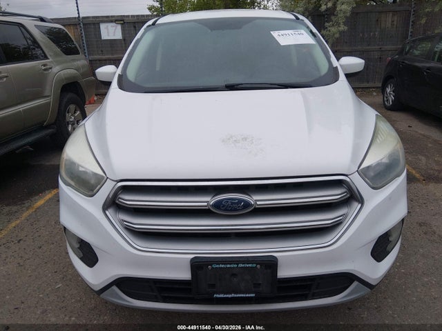 2017 Ford Escape Se მანქანა იყიდება აუქციონზე, vin: 1FMCU9GD8HUD53536, აუქციონის ნომერი: 44911540