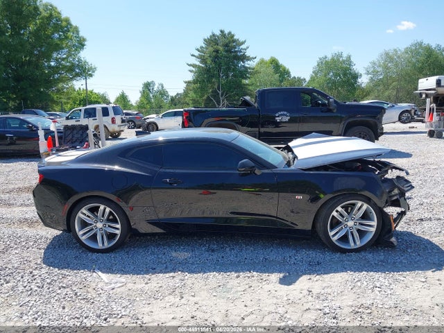 1G1FB1RS1H0154056 Chevrolet Camaro 1lt