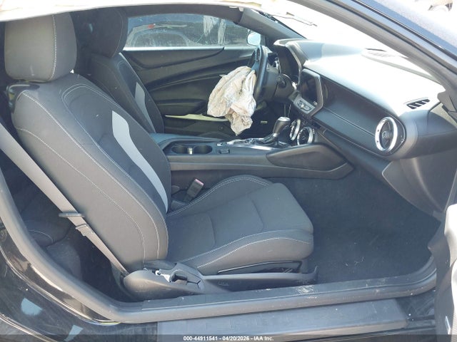 1G1FB1RS1H0154056 Chevrolet Camaro 1lt