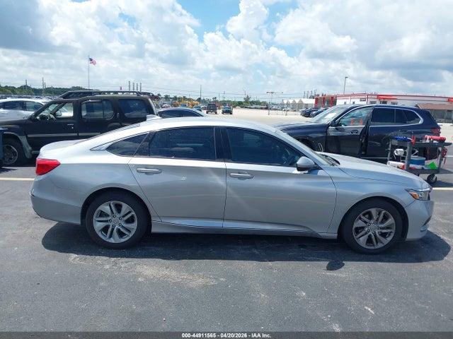 44911565 :رقم المزاد ، 1HGCV1F10LA001945 vin ، 2020 Honda Accord Lx مزاد بيع