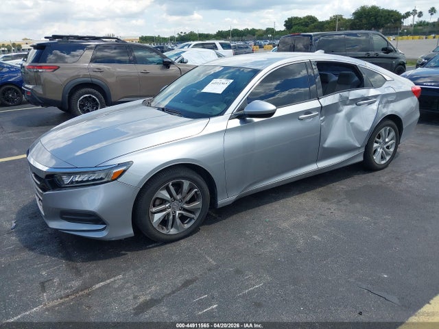 44911565 :رقم المزاد ، 1HGCV1F10LA001945 vin ، 2020 Honda Accord Lx مزاد بيع