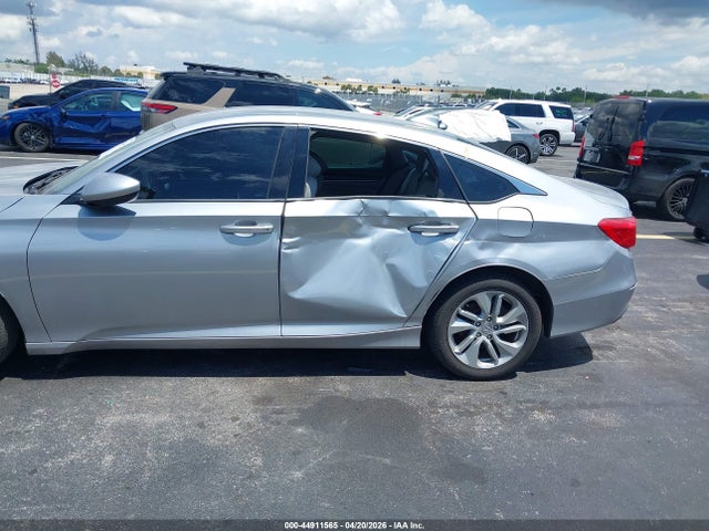 44911565 :رقم المزاد ، 1HGCV1F10LA001945 vin ، 2020 Honda Accord Lx مزاد بيع