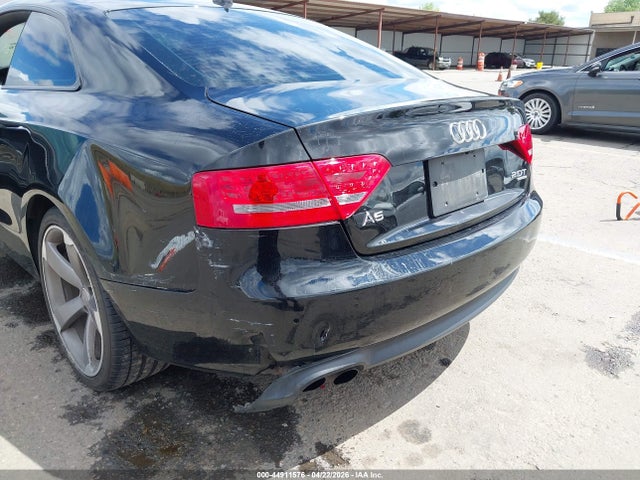 2011 Audi A5 2.0t Premium მანქანა იყიდება აუქციონზე, vin: WAULFAFR2BA060203, აუქციონის ნომერი: 44911576