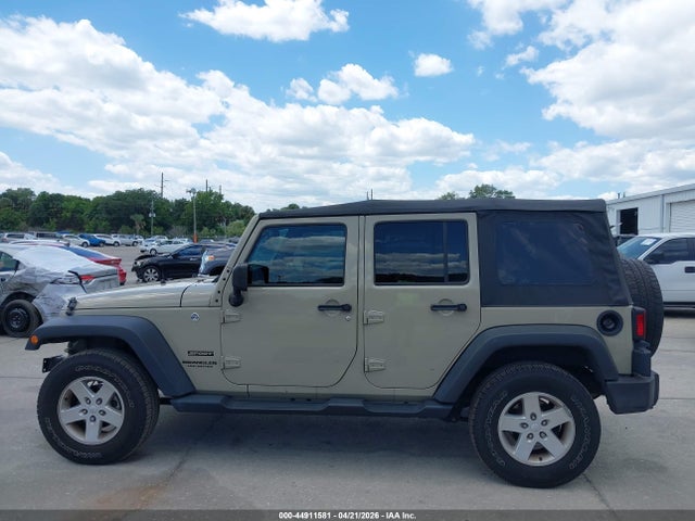 2017 Jeep Wrangler Unlimited Sport 4x4 მანქანა იყიდება აუქციონზე, vin: 1C4BJWDG7HL692008, აუქციონის ნომერი: 44911581
