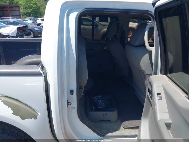 2016 Nissan Frontier Pro-4x/s/sl/sv მანქანა იყიდება აუქციონზე, vin: 1N6AD0EV3GN736860, აუქციონის ნომერი: 44911582