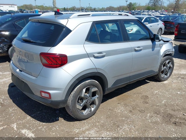 Продажа на аукционе авто 2022 Hyundai Venue Sel, vin: KMHRC8A30NU145475, номер лота: 44911604