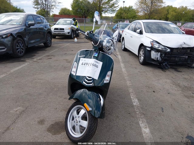 ZAPMA39M1L5300027 Vespa Gts