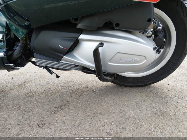 ZAPMA39M1L5300027 Vespa Gts