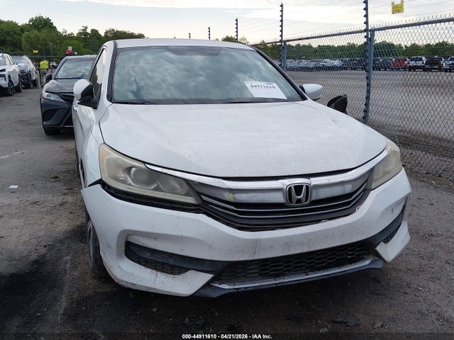 Продажа на аукционе авто 2017 Honda Accord Lx, vin: 1HGCR2F37HA158407, номер лота: 44911610