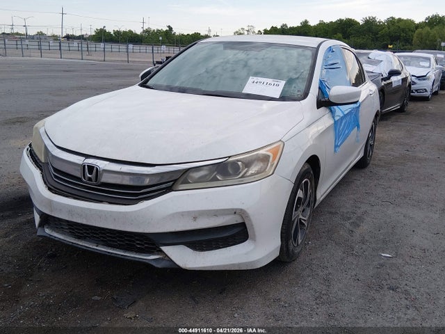 Продажа на аукционе авто 2017 Honda Accord Lx, vin: 1HGCR2F37HA158407, номер лота: 44911610