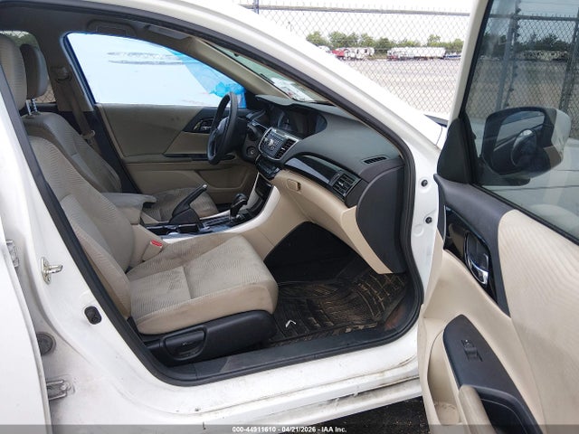 Продажа на аукционе авто 2017 Honda Accord Lx, vin: 1HGCR2F37HA158407, номер лота: 44911610