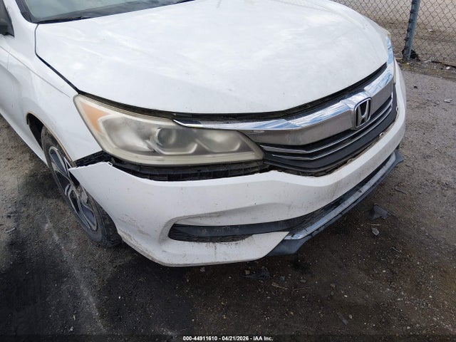 Продажа на аукционе авто 2017 Honda Accord Lx, vin: 1HGCR2F37HA158407, номер лота: 44911610