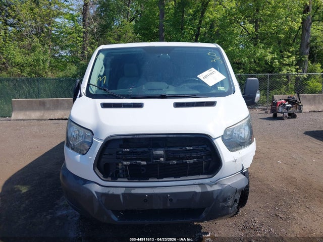 44911613 :رقم المزاد ، 1FTYE1YM6GKB40991 vin ، 2016 Ford Transit-150 مزاد بيع