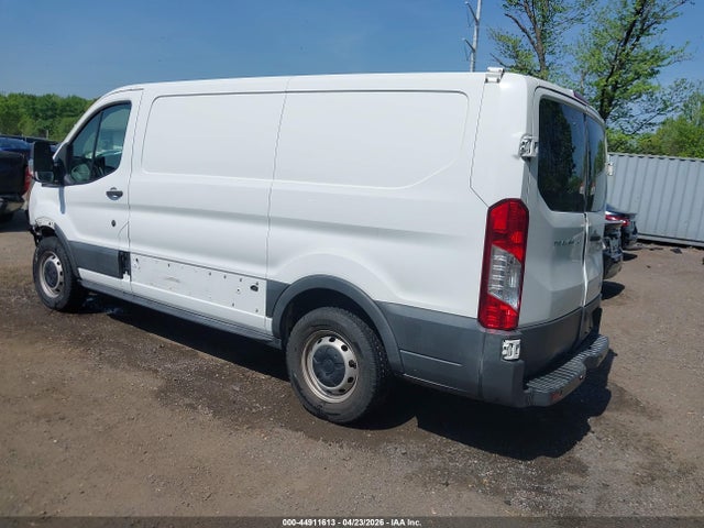 44911613 :رقم المزاد ، 1FTYE1YM6GKB40991 vin ، 2016 Ford Transit-150 مزاد بيع