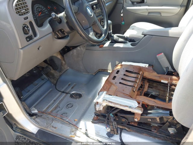 44911614 :رقم المزاد ، 1GNDT13S082229409 vin ، 2008 Chevrolet Trailblazer Fleet مزاد بيع