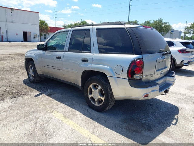 44911614 :رقم المزاد ، 1GNDT13S082229409 vin ، 2008 Chevrolet Trailblazer Fleet مزاد بيع