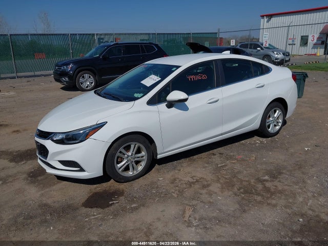 44911620 :رقم المزاد ، 1G1BE5SM4J7209332 vin ، 2018 Chevrolet Cruze Lt Auto مزاد بيع