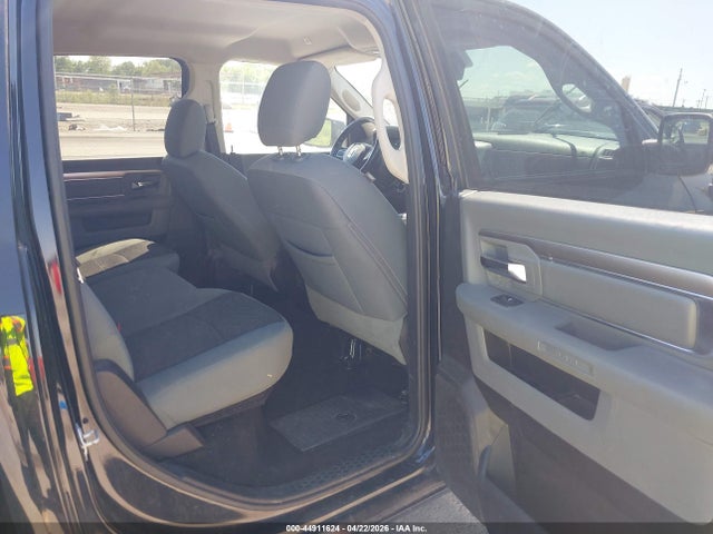 44911624 :رقم المزاد ، 1C6RR6TT2LS136684 vin ، 2020 Ram 1500 Classic Slt  4x2 6'4 Box مزاد بيع
