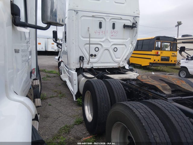 Aukcja sprzedaży 2020 Freightliner New Cascadia 126, vin: 1FUJHHDR1LLKU7205, numer aukcji: 44911640