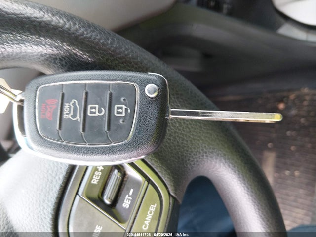 Продажа на аукционе авто 2013 Hyundai Santa Fe Sport, vin: 5XYZTDLB7DG059517, номер лота: 44911706