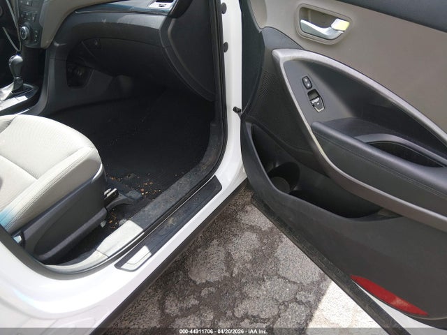 Продажа на аукционе авто 2013 Hyundai Santa Fe Sport, vin: 5XYZTDLB7DG059517, номер лота: 44911706