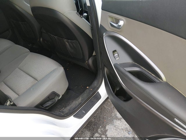 Продажа на аукционе авто 2013 Hyundai Santa Fe Sport, vin: 5XYZTDLB7DG059517, номер лота: 44911706