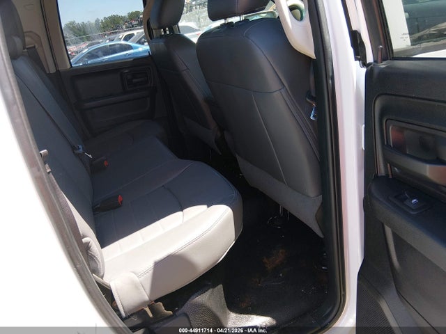 Продаж на аукціоні авто 2017 Ram 1500 Tradesman  4x4 6'4 Box, vin: 1C6RR7FGXHS671600, номер лоту: 44911714