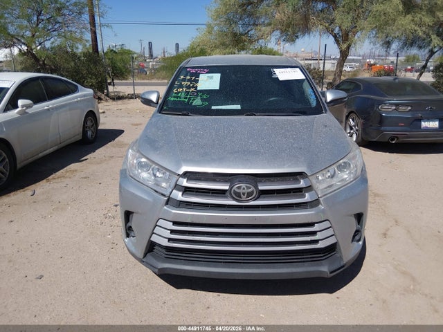 Toyota Highlander Le 2017 5TDBZRFH0HS428675 Image 12