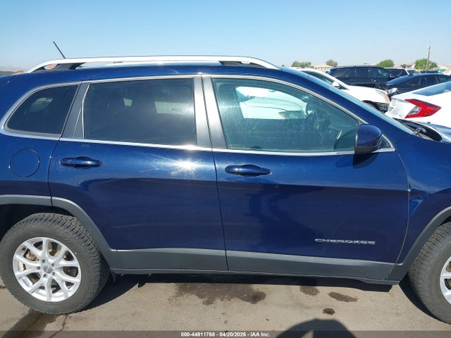 Продажа на аукционе авто 2015 Jeep Cherokee Latitude, vin: 1C4PJMCS1FW668573, номер лота: 44911768